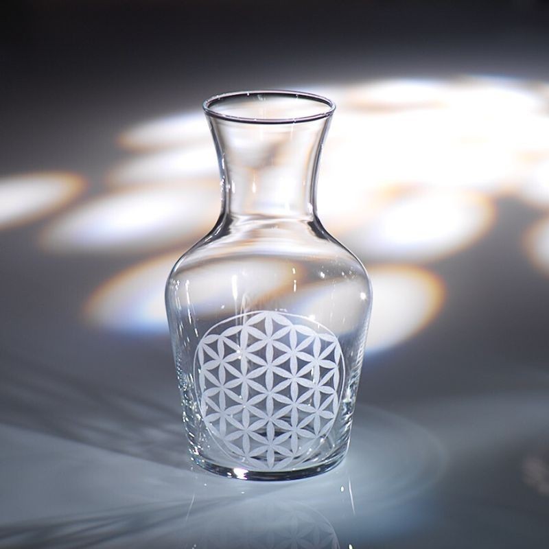 carafe-fleur-de-vie-en-verre