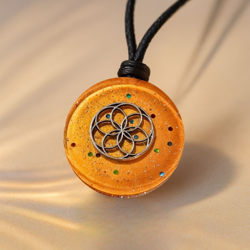 pendentif-generateur-orgone-petit-guardien-de-lumiere