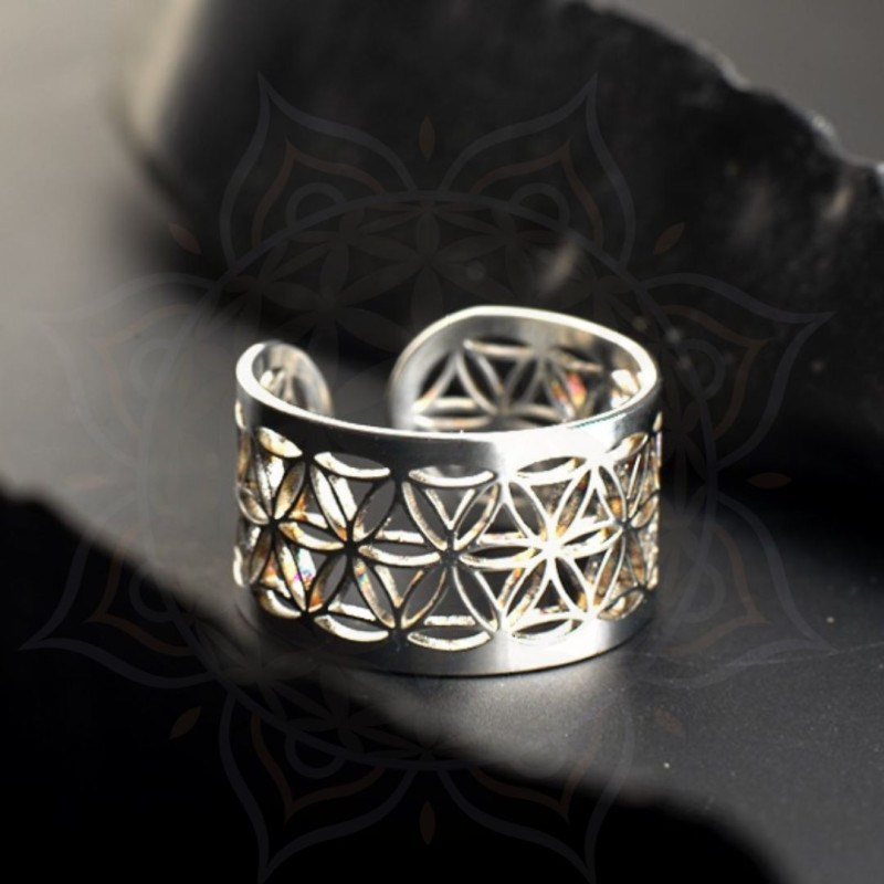 Bague mixte Fleur de Vie en acier inoxydable – création inspirée de la géométrie sacrée