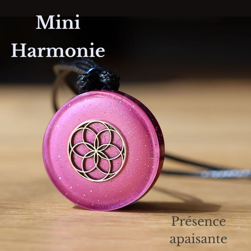 Mini pendentif générateur d’Orgone Harmonie universelle Univers Fleur de Vie