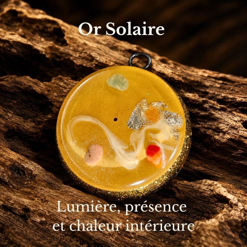 Pendentif orgonite Portail II Rayonnement en harmonie Or Solaire avec cristaux et reflets dorés