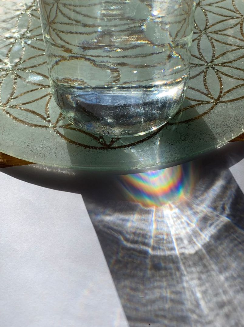 Le verre, la matière et la lumière
